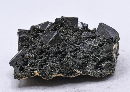 105 g 2,5 Zoll tiefgrüne Epidot Kristalle Cluster natürlicher Edelstein Mineral Roh Peru - Bild 4 von 5