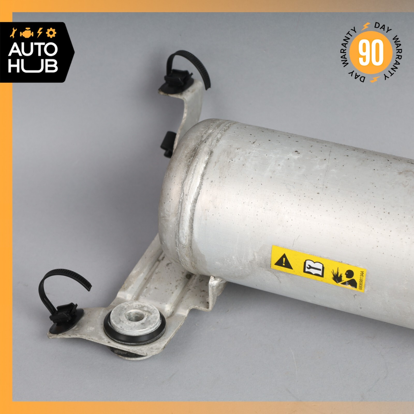 17-22 Maserati Levante M161 Rear Air Ride Suspension Reservoir Tank OEM 26k