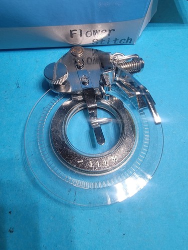 Flower Stitch Circular Presser Foot for Bernina Sewing Machines - Picture 2 of 2