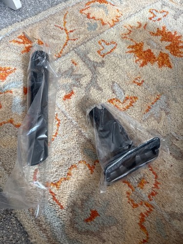 Shark Bodenstaubsaugeraufsätze nagelneues Modell aufrecht für Spalten  - Bild 1 von 3