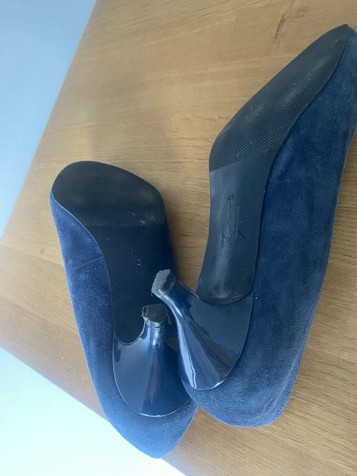 BOMBAS ACOLCHADAS TROTTERS AZUL GAMUZA TACÓN GATITO💙8 M Foto 4 de 4