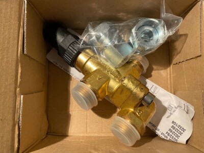 Diverter valve Castel 3032/44, connection 1/2'' NPT x 1/2'' NPT NEW original packaging