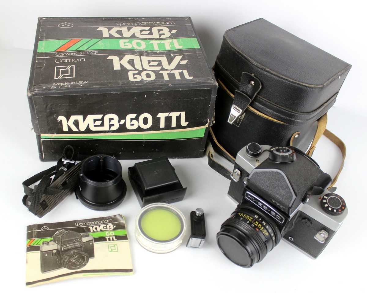 Soviet camera KIEV 60 TTL Lens MC VOLNA (2,8/80) PENTACON SIX x