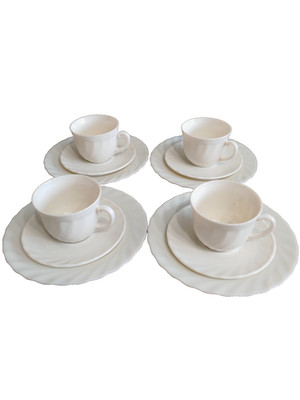 Arcopal France Weiß Milchglas Teetasse Untertasse & Beilagenteller 4 Sets Swirl Trianon