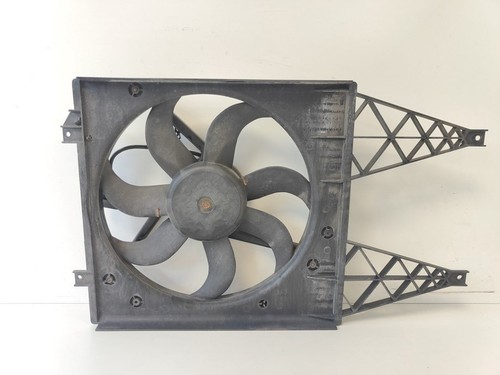 LÜFTER COOLING FAN C VW Polo IV (9N1/2/3) Hatchback 1.2 (BMD) 2005 6Q0121207L