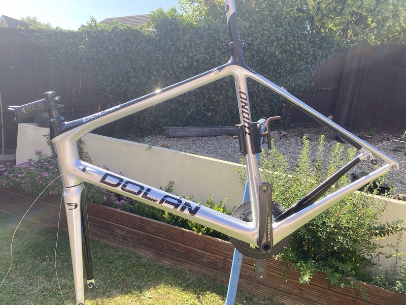 58cm Dolan Tuono Full Carbon Frameset.
