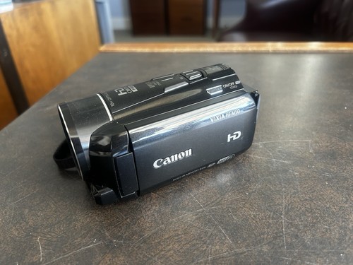 Canon Vixia HF M50 High Definition Camcorder w/WiFi - Picture 2 of 8
