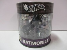 2004 Hot Wheels Batman Batmobile Series Batman and Robin