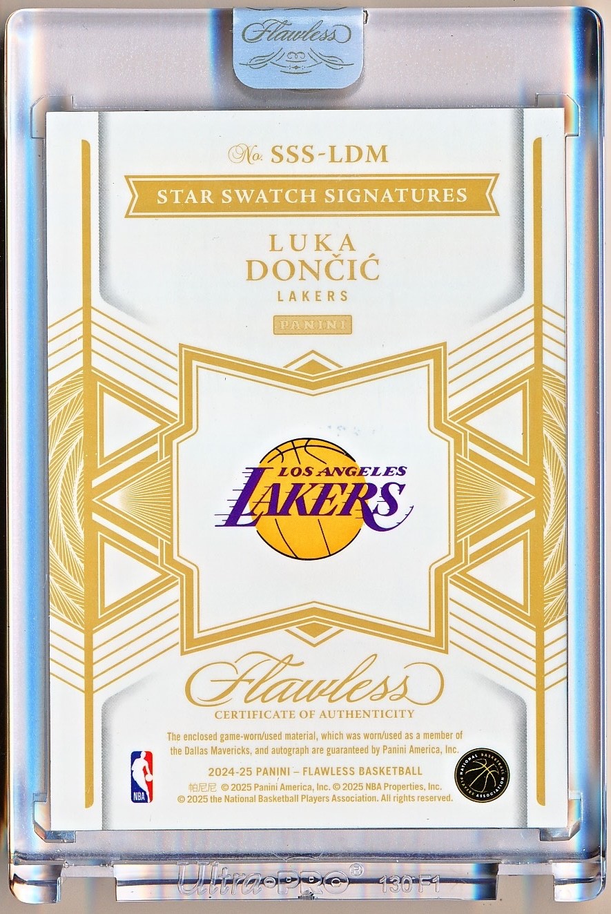 2024-25 Flawless Luka Doncic Star Swatch Signatures Patch Auto #SSS-LDM (19/25) view 2
