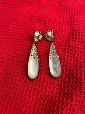 ALEXIS BITTAR LUCITE WHITE EARRINGS