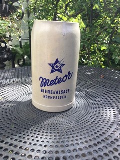 CHOPE EN GRES 1 LITRE BIERE BRASSERIE METEOR HOCHFELDEN 1950.