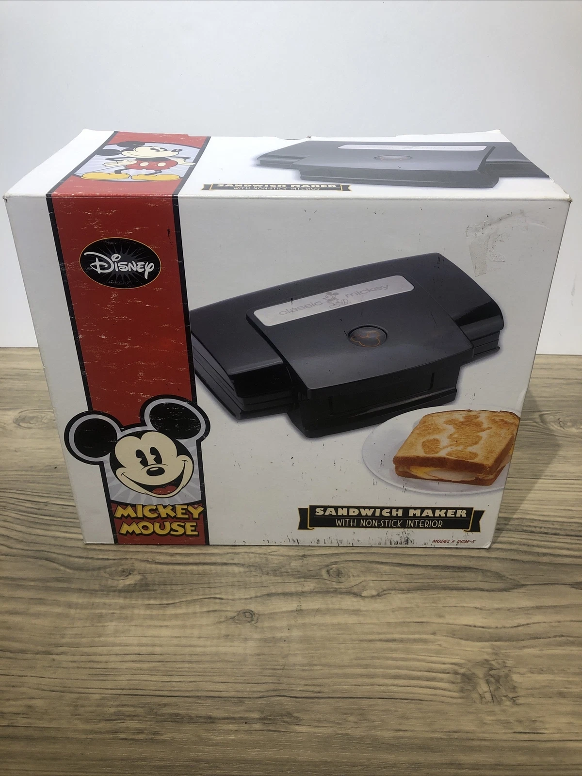 Disney DCM-5 Classic Mickey 2-Slice Grilled Sandwich Maker