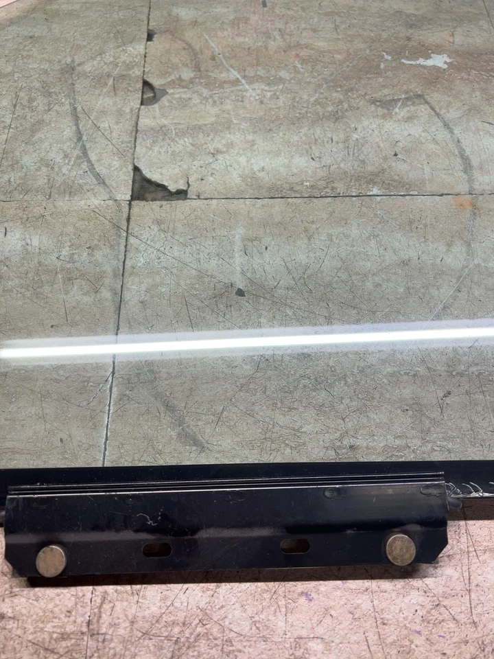 02-06 JEEP LIBERTY Lado del Conductor Puerta Delantera Izquierda Conjunto Ventana Vidrio NUEVO MOPAR Foto 2 de 4