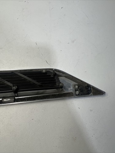 11-14 Cadillac CTS Chrome LH driver left Fender Vent Cowl Emblem OEM - Bild 10 von 10