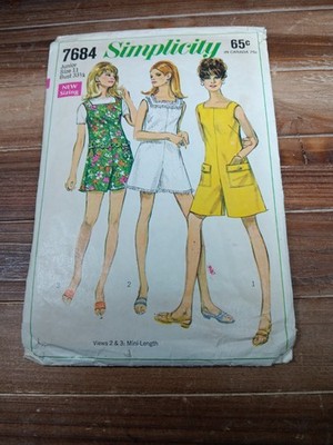 Simplicity 7684 Vintage Mini Pantdress or Pantjumper Junior Jumper Size 11 1968