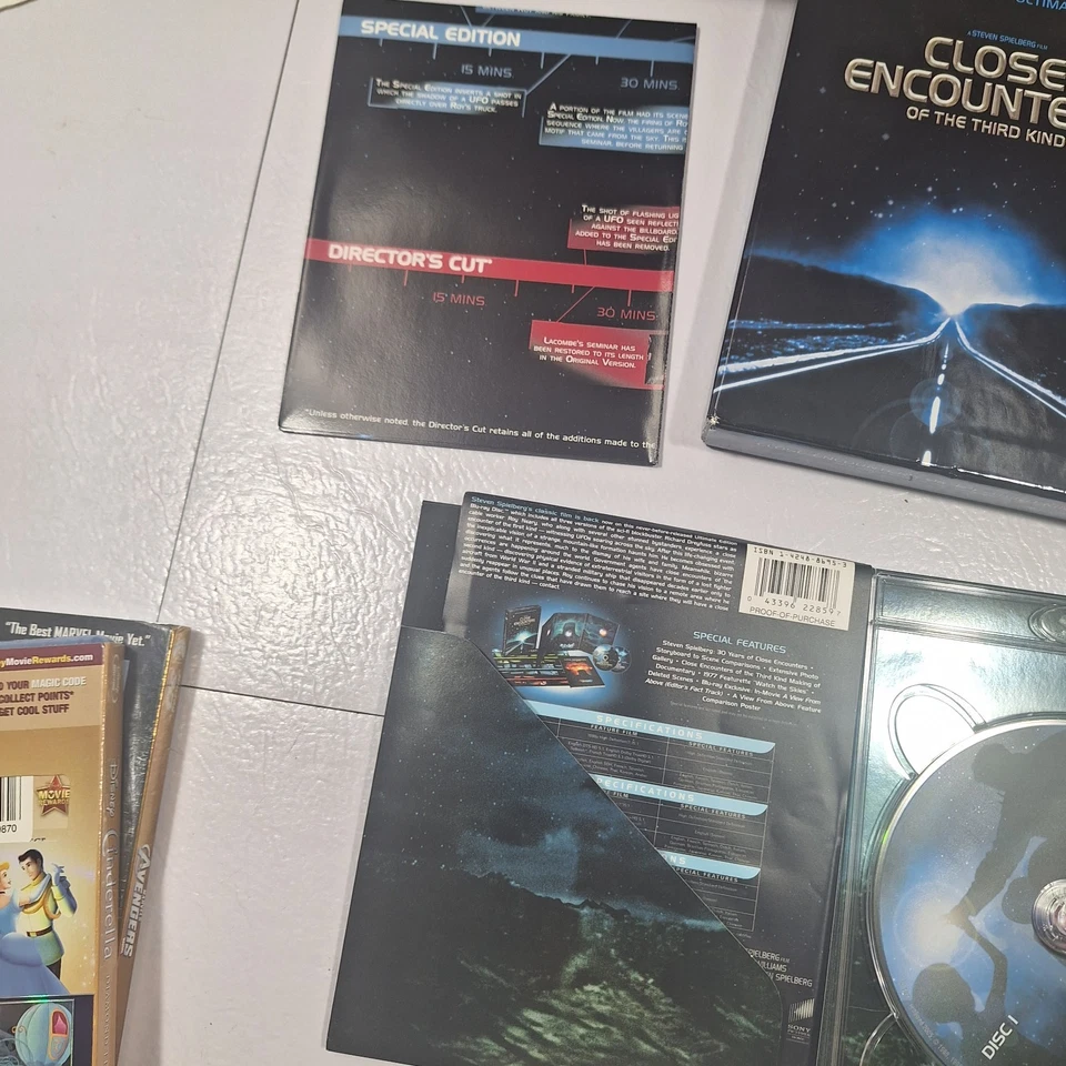 Close Encounters of the Third Kind Blu-ray 30th Anniversary Edition Boxset - Image 3 of 3