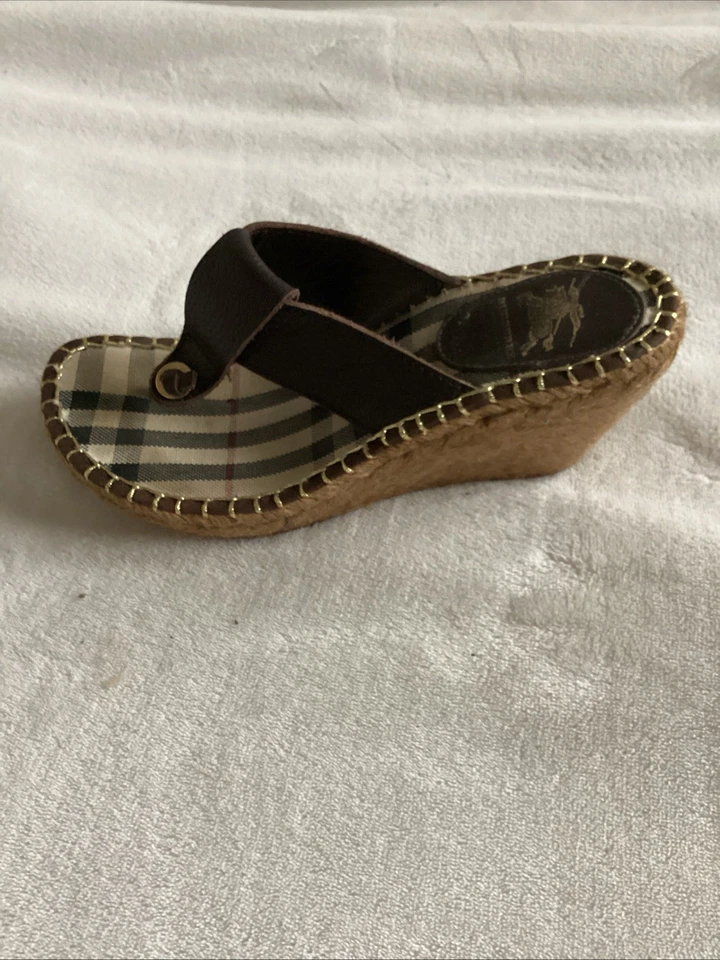 Chanclas Zapatos Burberry Mujer MARRÓN Cuero NOVA CUADROS CUÑA 37 7 Foto 2 de 4