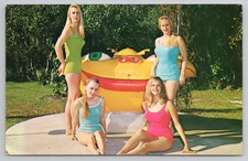 Spring Hill FL Weeki Wachee Underwater Mermaids with Giant Clam Clamity Jane