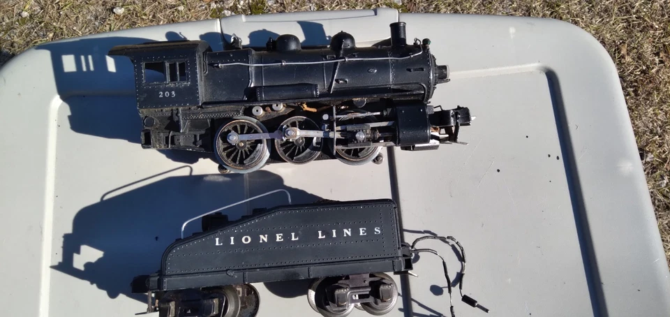 Lionel Prewar O Gauge 203 Steam Switcher 0-6-0 Locomotive & Tender - Image 2 of 4