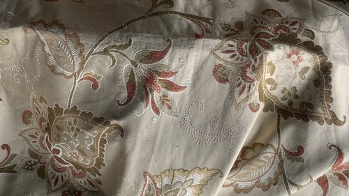 Samuel Simpson/yorke curtain Upholstery material”Constance Floral”3.3mtr 54” - Picture 2 of 4