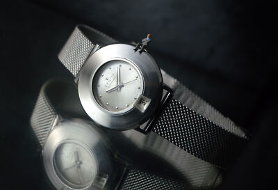 ZENITH RARE KEYHOLE AUTOMATIC A6621 VINTAGE STEEL FLYING SAUCER WATCH UHR MONTRE