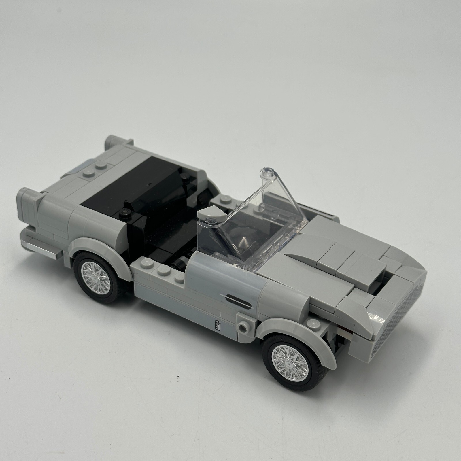 Picture 2 of 9