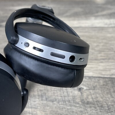 新品未使用　SENNHEISER （ゼンハイザー）HD4.50BTNC flu4-07d23hszw1.jpg