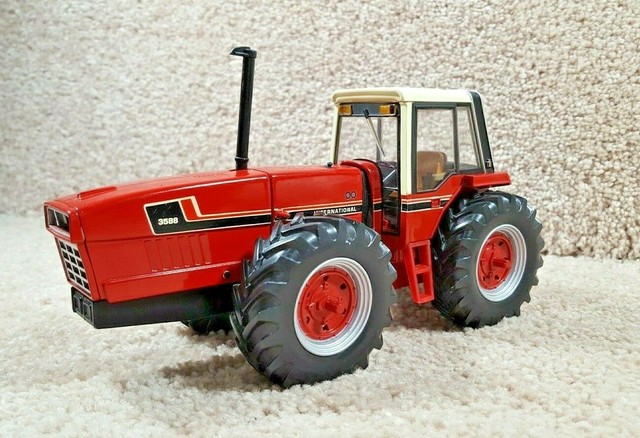 diecast international tractors