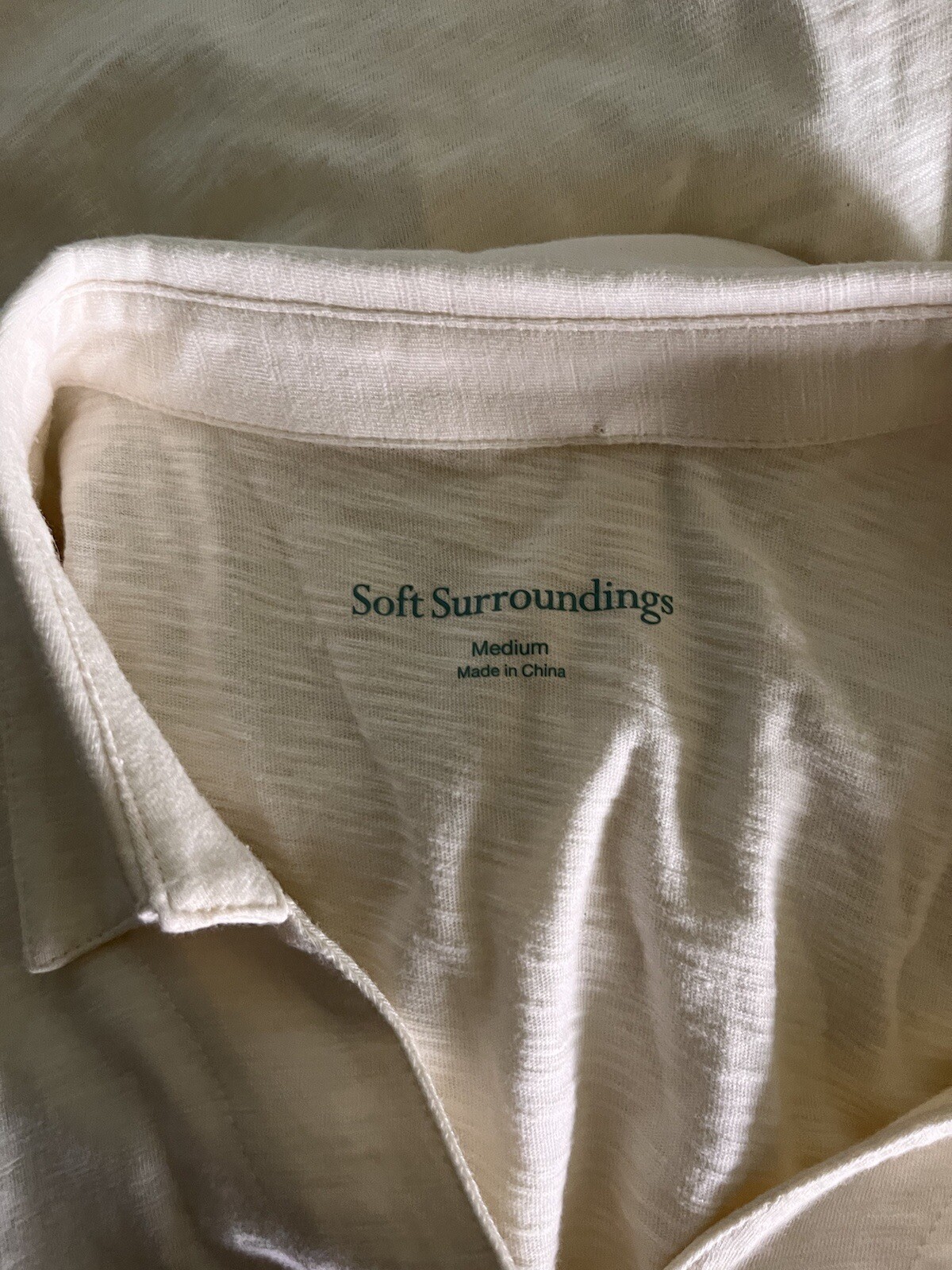 Soft Surroundings Danielle Statement Button Hanke… - image 4