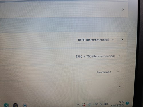 Dell Latitude 7490 Laptop 14inch Intel Quad Core i5 8th Gen 8GB RAM, 128GB SSD - Picture 7 of 9