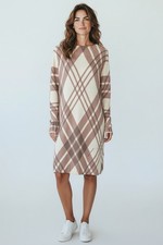 Umgee Women’s Sweater Dress Cream And Pink Size Small NWT
