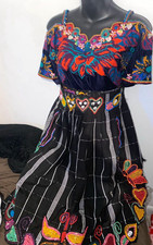 Traje tipico de Guatemala con delantal
