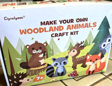 FELT CRAFT KIT MAKES 10 WOODLAND ANIMALS NEW IN OPEN BOX PLEASE READ