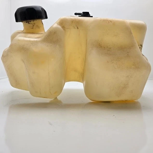 Troy Built XP 13WX79KT011 Kohler Courage 5V620-3215 Fuel Tank 951-04295 - Image 3 of 4