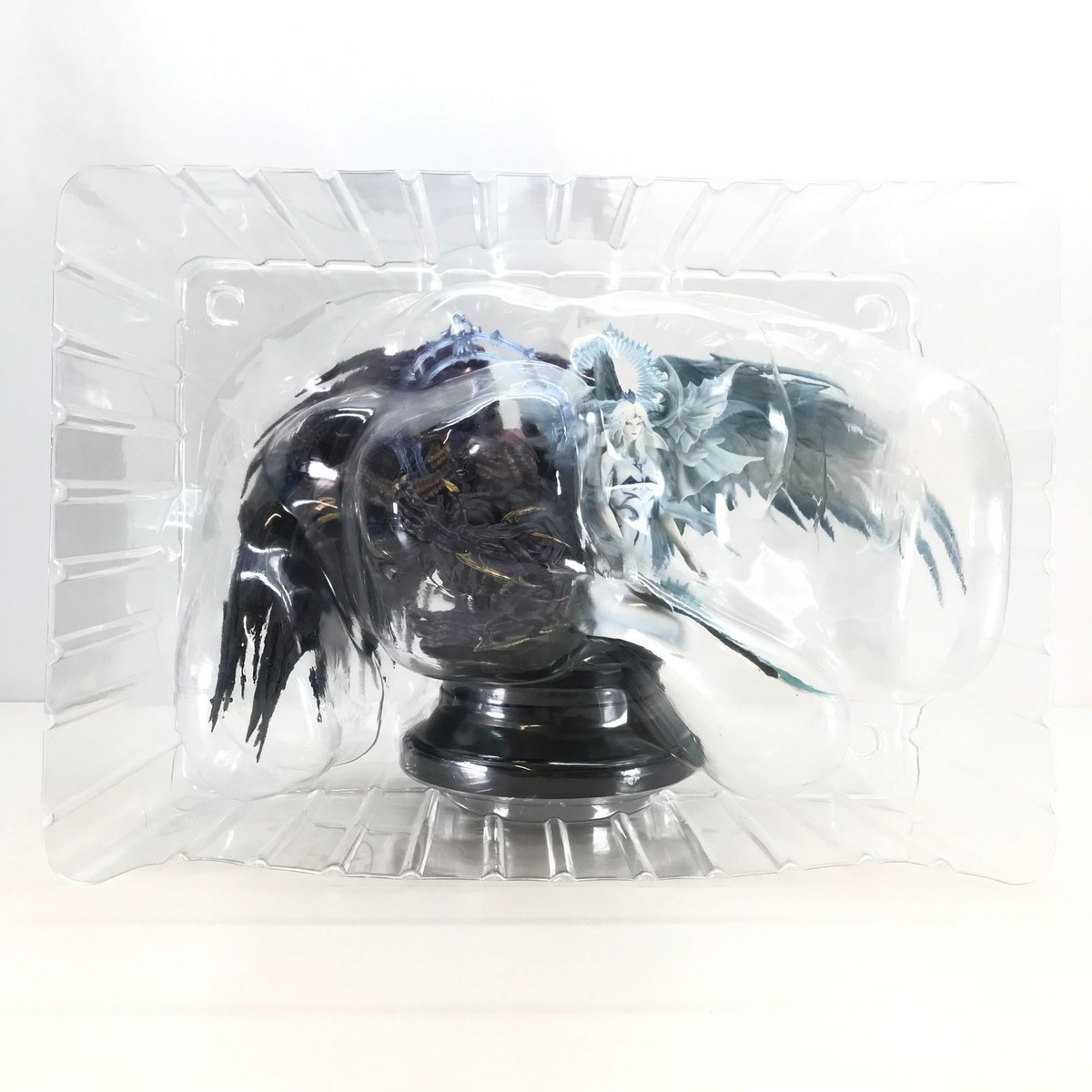Final Fantasy XIV Hydaelyn Zodiark Figure Meister Quality SUQARE