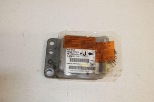 NISSAN ALMERA II Hatchback N16 Airbag-Steuergerät 988205M304 2.20 17889010