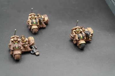 Pre-Loved Space Marine Attack Bikes 40k gebaut | Warmodels