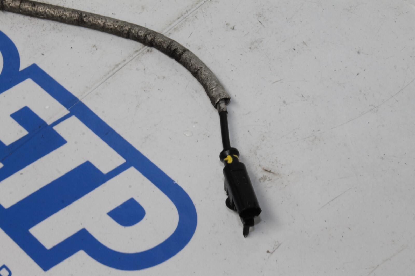 McLaren MP4-12C 2012-2014 Rear Right Abs wheel speed sensor