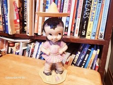 NICE VINTAGE 1950's IRWIN PLASTIC WIND UP TALL GIRL with SOMBRERO HAT #2