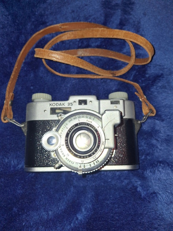 Kodak 35 Rangefinder Camera 35mm w/ f:3.5 50mm Anastigmat Special Lens & EXTRAS!