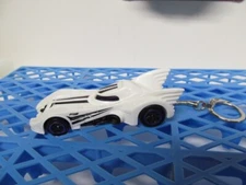 Hot Wheels  - The Flash - White BATMOBILE Custom KEY CHAIN