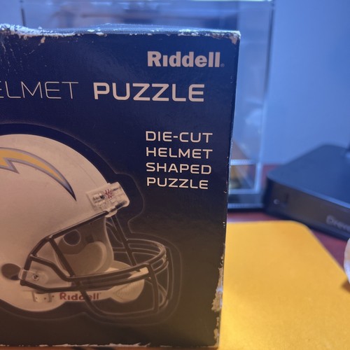 RIDDELL NFL DIE-CUT HELMET PUZZLE Sealed 100 pcs Los Angeles Chargers - Picture 2 of 7