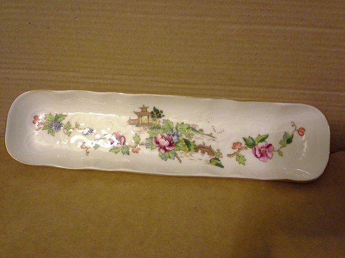 Vintage. Crown Staffordshire England Pagode Fine Bone China Mint Tablett Schale