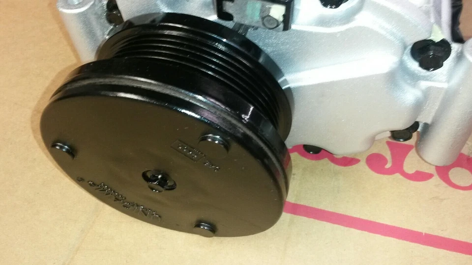 Teilüberholt! Mercedes Kompressor 230K Eaton M62 A1110900080 A1110900380 MB DB - Bild 2 von 4