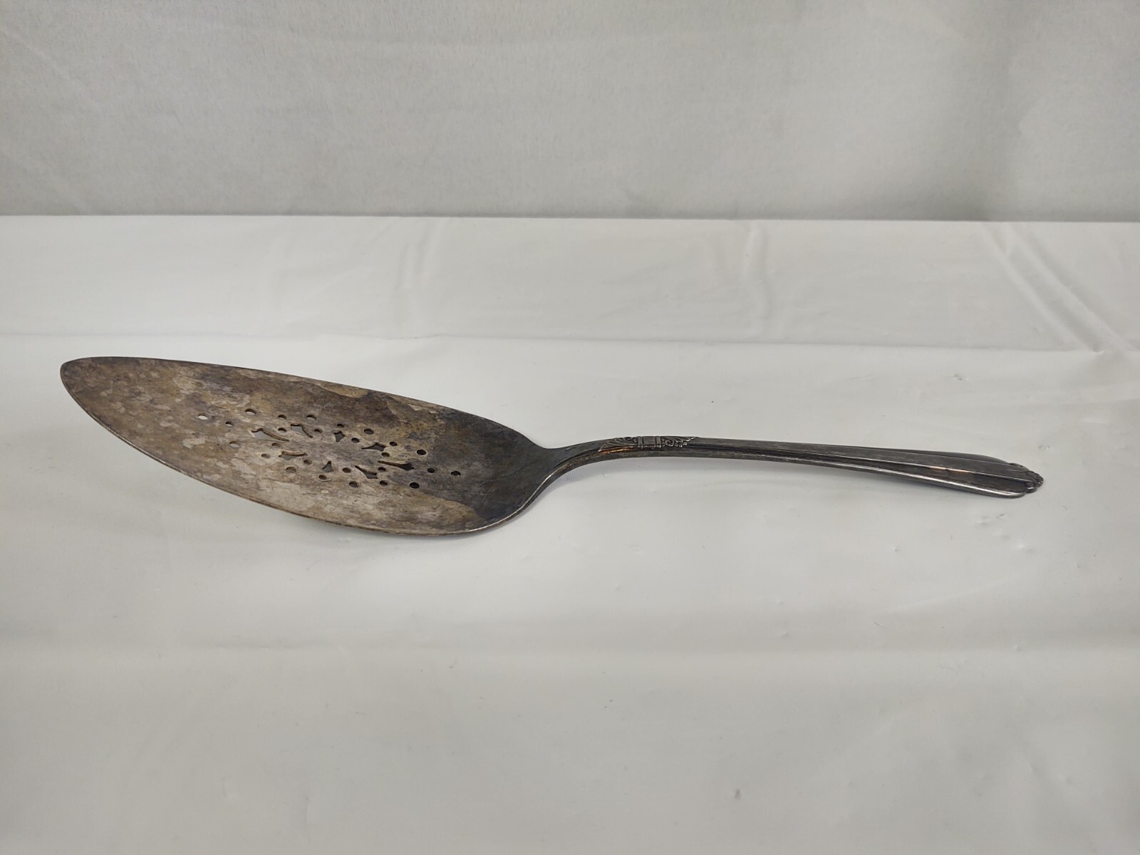 Vintage Stratford Plate IS Silver Plated Cake Pie Server Silverware Replacement 