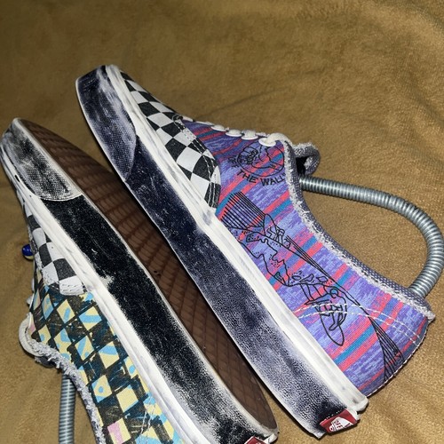VANS Authentic Stranger Things Surfer Boy Pizza Sneakers Mens 7.5 Women’s 9 - Picture 7 of 24