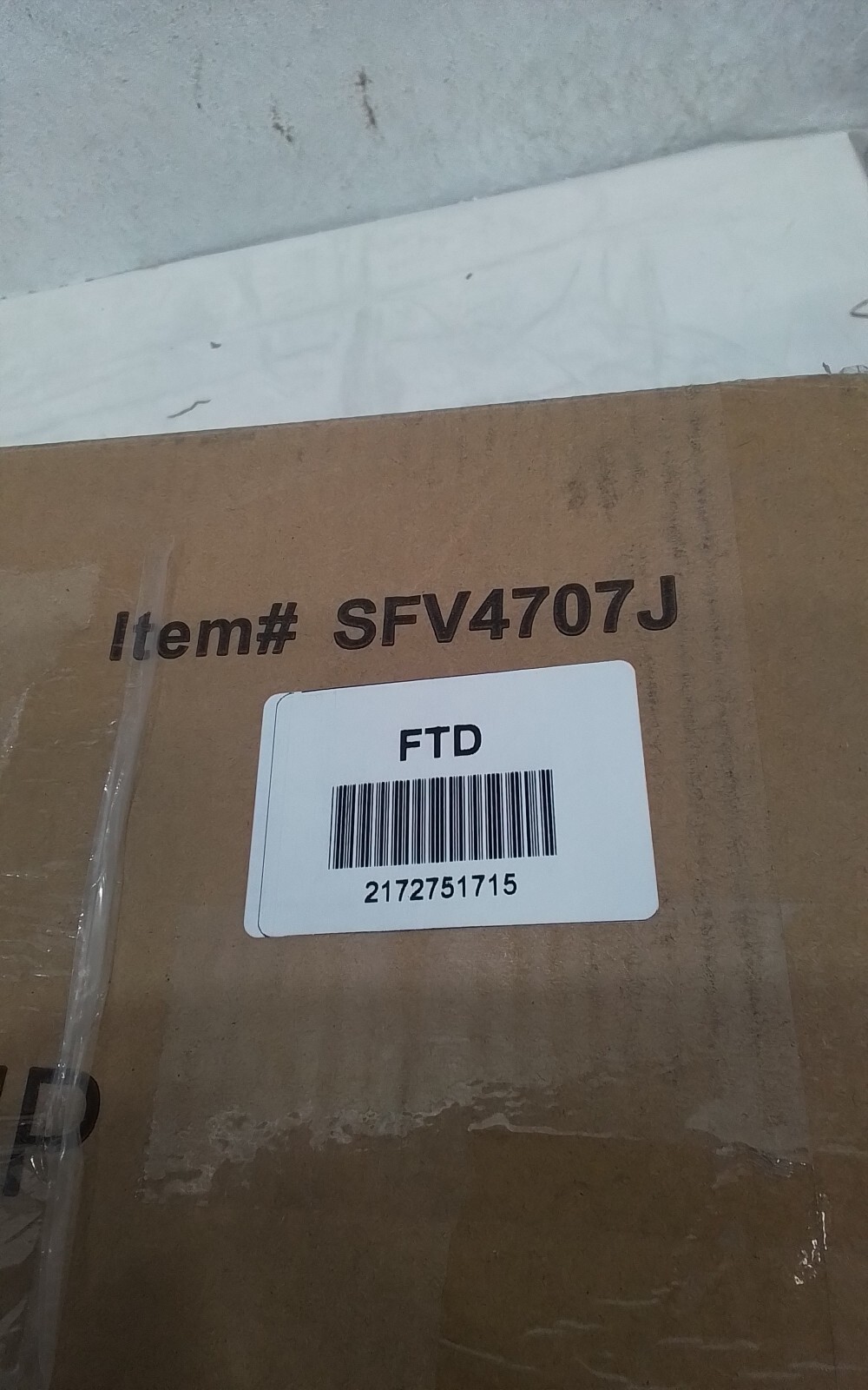 Safavieh MAXINE CHANNEL TUFTED OTTTOMAN, Reduced Price 2172751715 SFV4707J