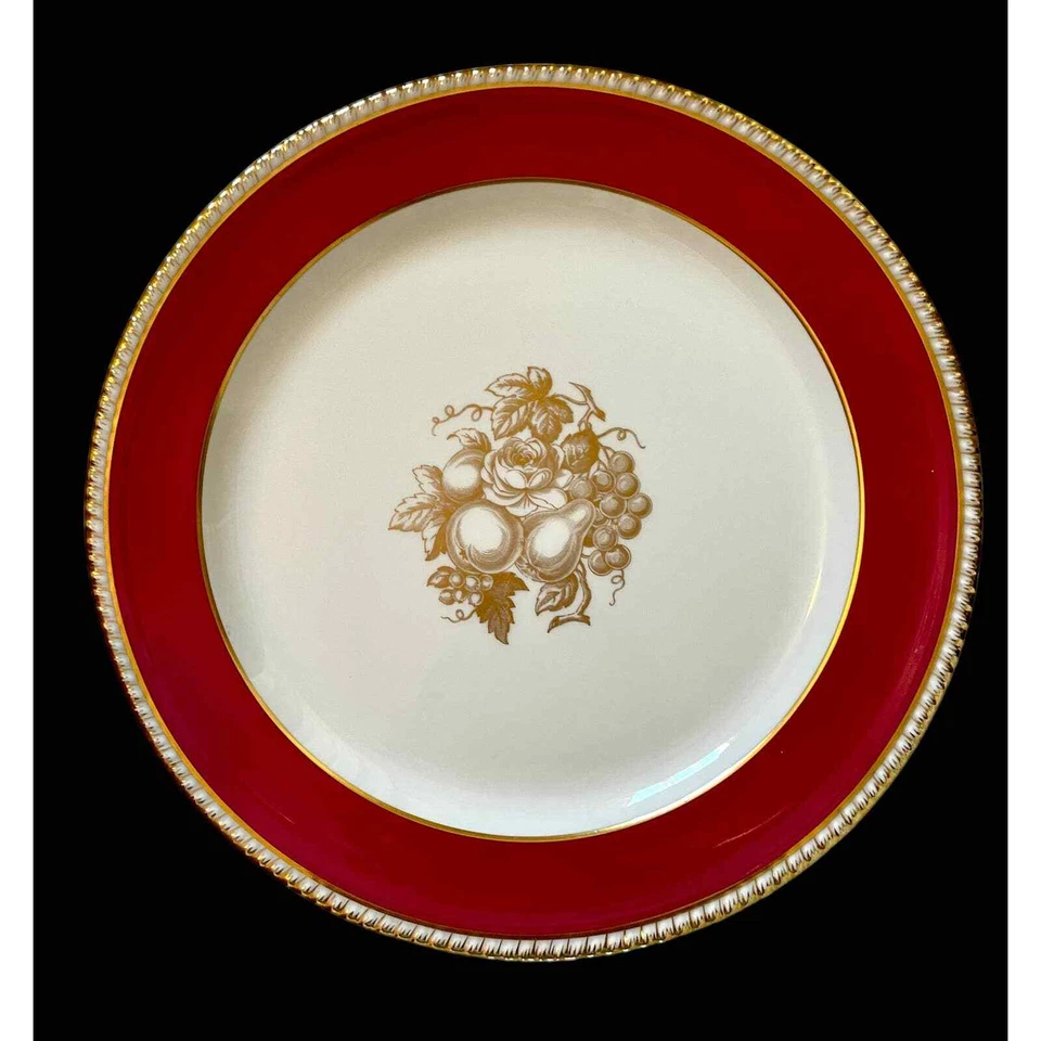 Copeland Spode Claridge Dinner Plates. Ruby Red and Gold. Set of 2 - Image 2 of 4