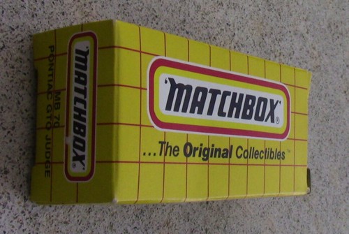 1995 Matchbox Superfast Orange 70 Pontiac GTO The Judge 1/67 Diecast w/ Box - Picture 2 of 4