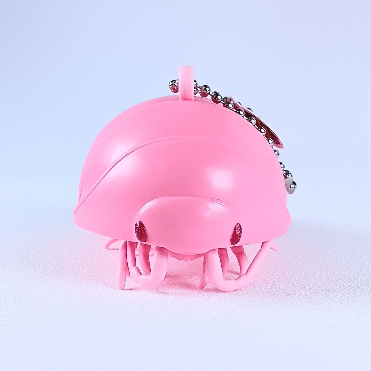 小物 KODAmaru White Pill Bug Dangomushi Marumaru Swing Mascot Keychain